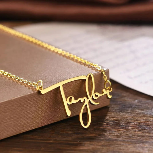 Swftie Necklace✨